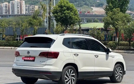Volkswagen Tharu, 2021 год, 1 630 000 рублей, 4 фотография