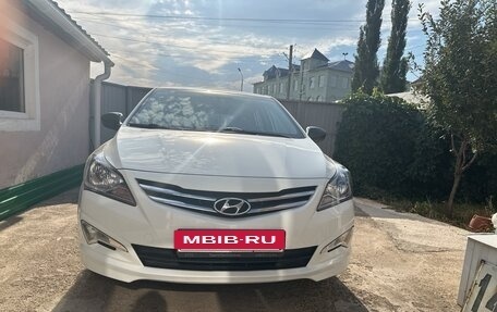 Hyundai Solaris II рестайлинг, 2015 год, 1 200 000 рублей, 7 фотография