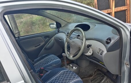 Toyota Vitz, 2000 год, 200 000 рублей, 7 фотография
