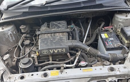 Toyota Vitz, 2000 год, 200 000 рублей, 8 фотография