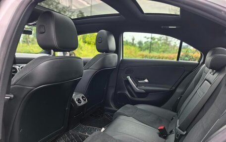 Mercedes-Benz A-Класс, 2022 год, 1 881 000 рублей, 10 фотография