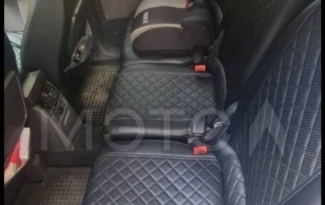 Volkswagen Touran III, 2008 год, 550 000 рублей, 5 фотография