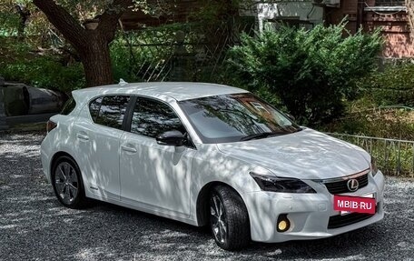 Lexus CT I рестайлинг, 2012 год, 1 300 000 рублей, 7 фотография