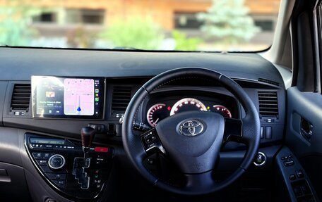 Toyota ISis I, 2010 год, 1 299 000 рублей, 7 фотография