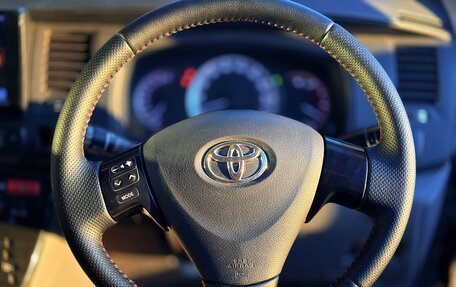 Toyota ISis I, 2010 год, 1 299 000 рублей, 10 фотография