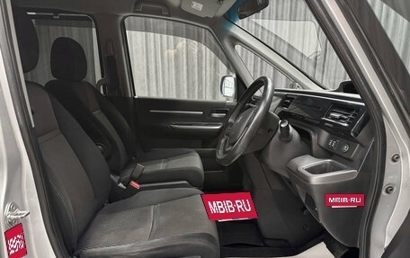 Honda Stepwgn IV, 2015 год, 1 650 000 рублей, 8 фотография