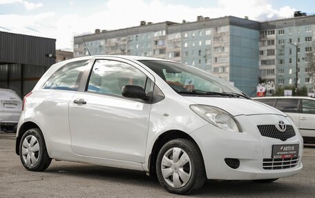 Toyota Yaris III рестайлинг, 2008 год, 409 000 рублей, 4 фотография