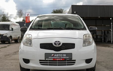Toyota Yaris III рестайлинг, 2008 год, 409 000 рублей, 3 фотография