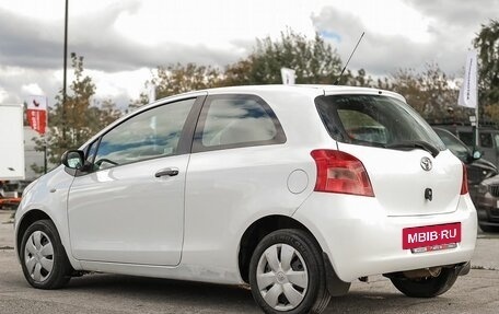 Toyota Yaris III рестайлинг, 2008 год, 409 000 рублей, 7 фотография