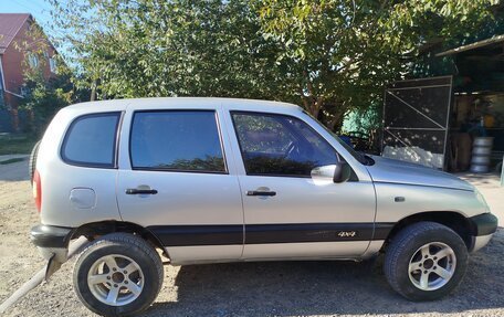 Chevrolet Niva I рестайлинг, 2006 год, 450 000 рублей, 4 фотография