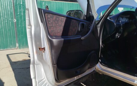 Chevrolet Niva I рестайлинг, 2006 год, 450 000 рублей, 15 фотография