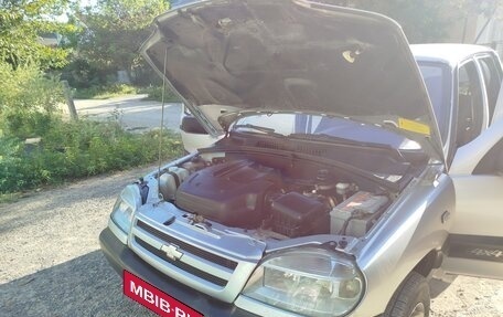 Chevrolet Niva I рестайлинг, 2006 год, 450 000 рублей, 10 фотография