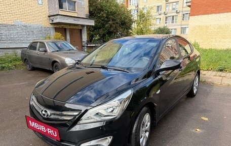 Hyundai Solaris II рестайлинг, 2016 год, 990 000 рублей, 5 фотография