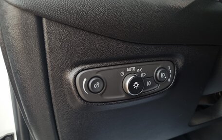 Chevrolet Equinox III, 2020 год, 1 340 777 рублей, 12 фотография