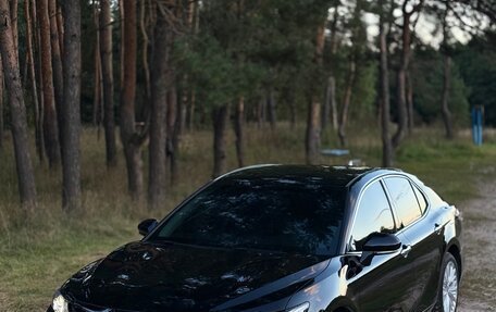 Toyota Camry, 2019 год, 2 800 000 рублей, 12 фотография