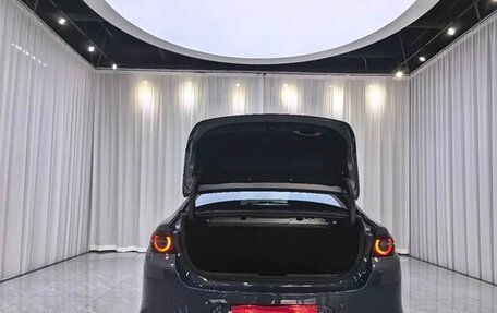 Mazda 3, 2022 год, 1 310 000 рублей, 13 фотография