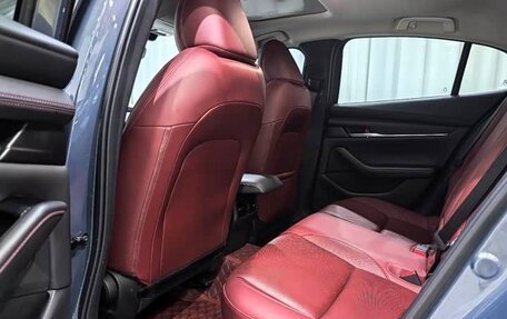 Mazda 3, 2022 год, 1 310 000 рублей, 11 фотография