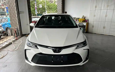Toyota Corolla, 2025 год, 1 877 777 рублей, 2 фотография