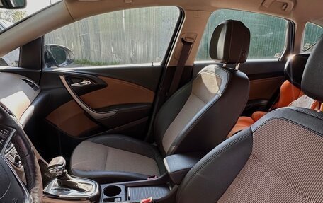 Opel Astra J, 2014 год, 700 000 рублей, 6 фотография