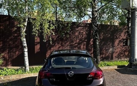Opel Astra J, 2014 год, 700 000 рублей, 3 фотография