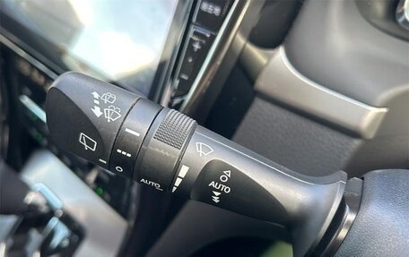 Toyota Harrier, 2018 год, 1 790 001 рублей, 19 фотография