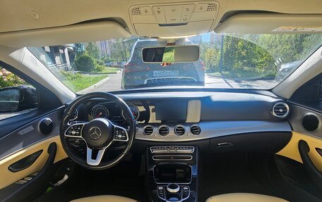 Mercedes-Benz E-Класс, 2020 год, 2 999 999 рублей, 8 фотография