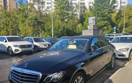 Mercedes-Benz E-Класс, 2020 год, 2 999 999 рублей, 6 фотография