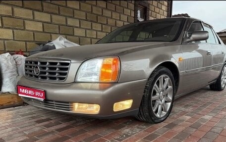 Cadillac DeVille VIII, 2004 год, 2 800 000 рублей, 1 фотография