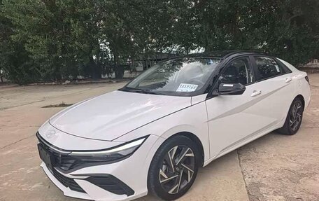 Hyundai Elantra, 2023 год, 1 290 000 рублей, 1 фотография