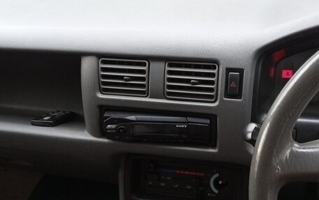 Mazda Demio III (DE), 1999 год, 100 000 рублей, 17 фотография