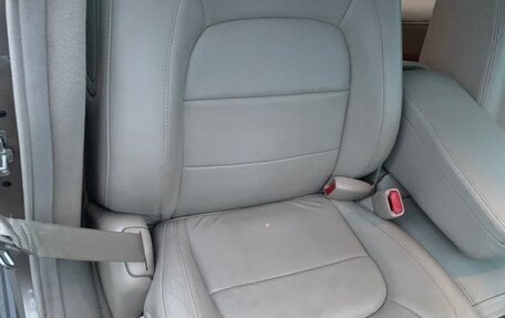 Cadillac DeVille VIII, 2004 год, 2 800 000 рублей, 11 фотография