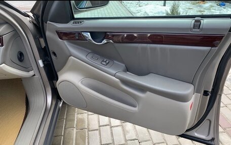 Cadillac DeVille VIII, 2004 год, 2 800 000 рублей, 21 фотография