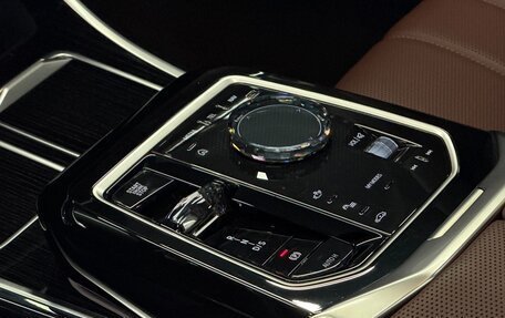BMW 7 серия, 2025 год, 13 400 000 рублей, 16 фотография
