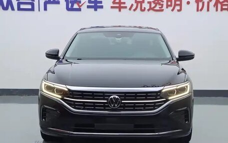 Volkswagen Passat B8 рестайлинг, 2023 год, 1 880 000 рублей, 2 фотография