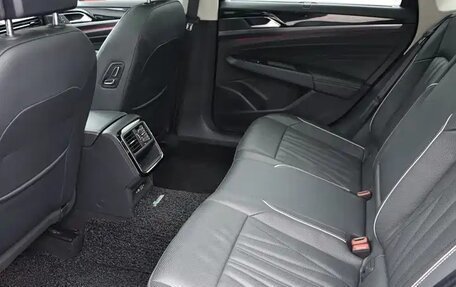 Volkswagen Passat B8 рестайлинг, 2023 год, 1 880 000 рублей, 18 фотография