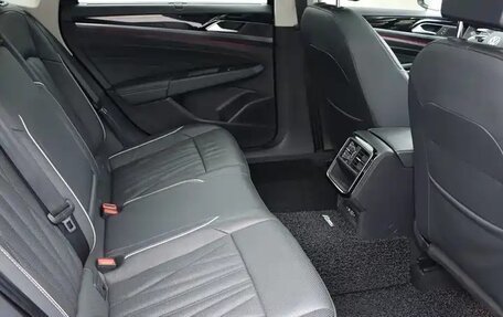 Volkswagen Passat B8 рестайлинг, 2023 год, 1 880 000 рублей, 16 фотография