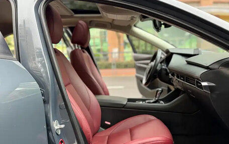 Mazda 3, 2022 год, 1 430 000 рублей, 14 фотография