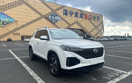 Hyundai ix35, 2023 год, 1 600 001 рублей, 3 фотография