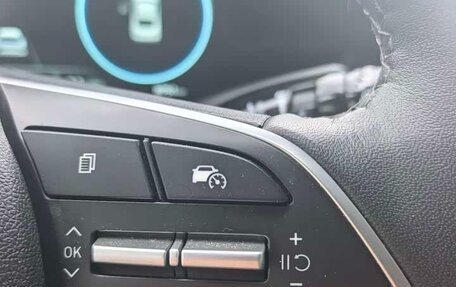 Hyundai Elantra, 2023 год, 1 290 000 рублей, 18 фотография