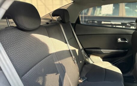 KIA Rio III рестайлинг, 2016 год, 962 000 рублей, 16 фотография