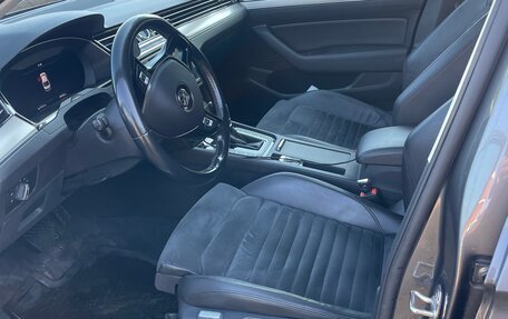 Volkswagen Passat B8 рестайлинг, 2017 год, 1 750 000 рублей, 7 фотография