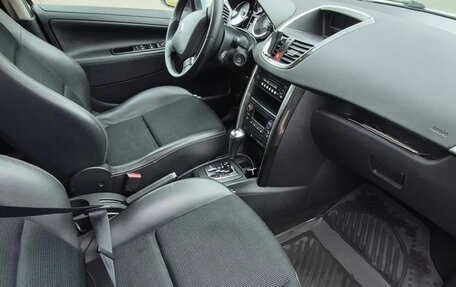 Peugeot 207 I, 2011 год, 470 000 рублей, 2 фотография