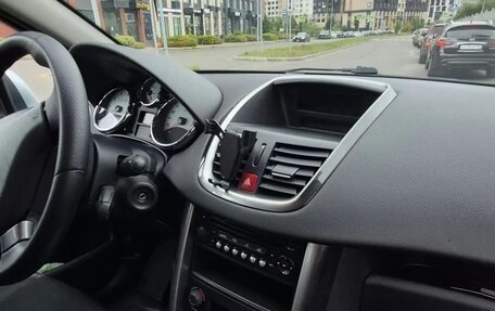 Peugeot 207 I, 2011 год, 470 000 рублей, 3 фотография