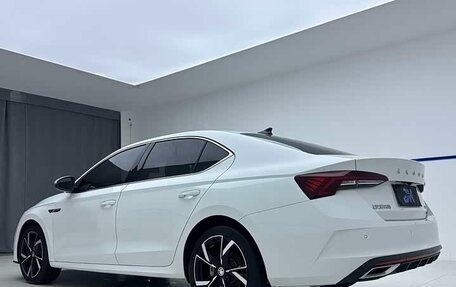 Skoda Octavia IV, 2023 год, 1 554 000 рублей, 3 фотография