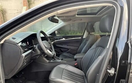 Volkswagen Passat B8 рестайлинг, 2023 год, 1 898 000 рублей, 10 фотография