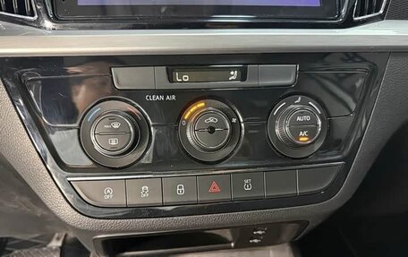 Skoda Kamiq I, 2023 год, 2 000 000 рублей, 5 фотография