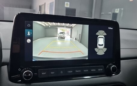 Hyundai Kona I, 2022 год, 1 841 000 рублей, 11 фотография