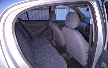 Toyota Vitz, 2002 год, 360 000 рублей, 7 фотография