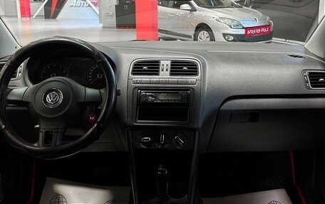 Volkswagen Polo VI (EU Market), 2010 год, 730 000 рублей, 22 фотография