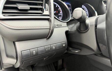 Toyota Camry, 2018 год, 2 247 000 рублей, 9 фотография